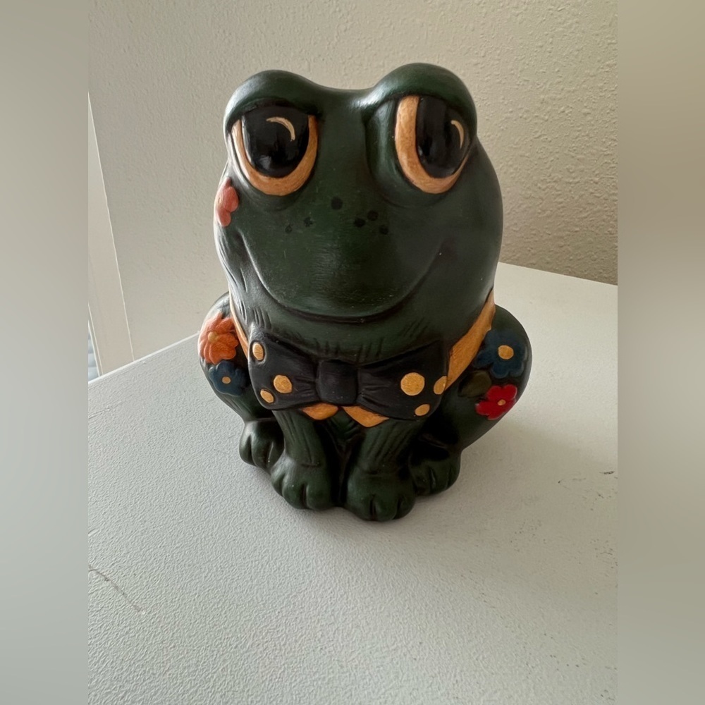 Frog Toad Figurine Smiling Hand Painted Ceramic | Signed | Bowtie Flowers